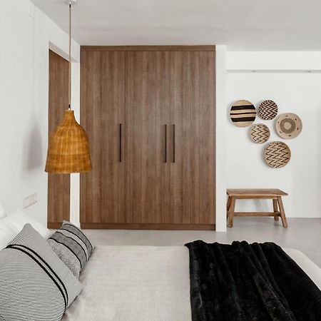 Pebble, An Idyllic Seaside Suite Kokkini Hani ภายนอก รูปภาพ